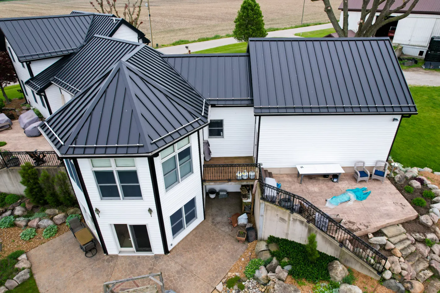 Siding installation documented in Oaklandon